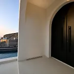 Βίλα Artium With Outdoor Pool Hosted By K&k