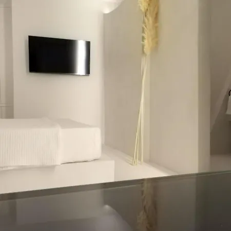 Villa Artium With Outdoor Pool Hosted By K&k Foinikiá