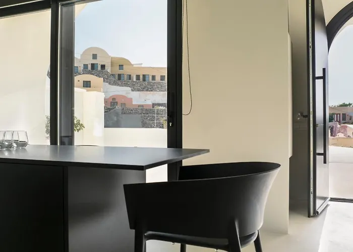 Artium With Outdoor Pool Hosted By K&k Villa *