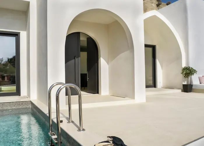 Villa Artium With Outdoor Pool Hosted By K&k Foinikiá