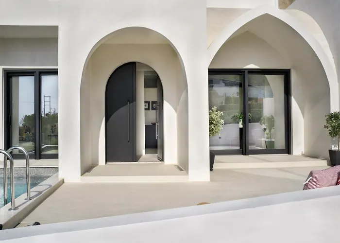 Villa Artium With Outdoor Pool Hosted By K&k