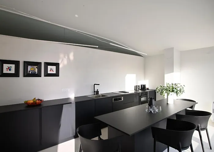 Villa Artium With Outdoor Pool Hosted By K&k *