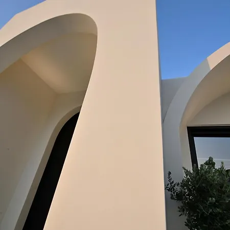 Vila Artium With Outdoor Pool By K&k *