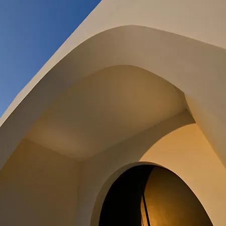 Artium With Outdoor Pool By K&k Vila Foinikiá